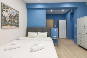 Vibrant studio in central Athens